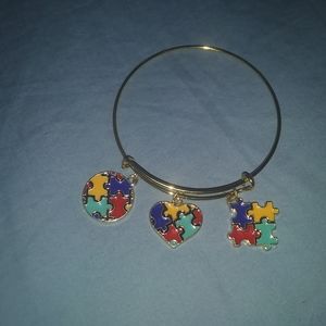 Autism Awareness bracelet - puzzle pieces